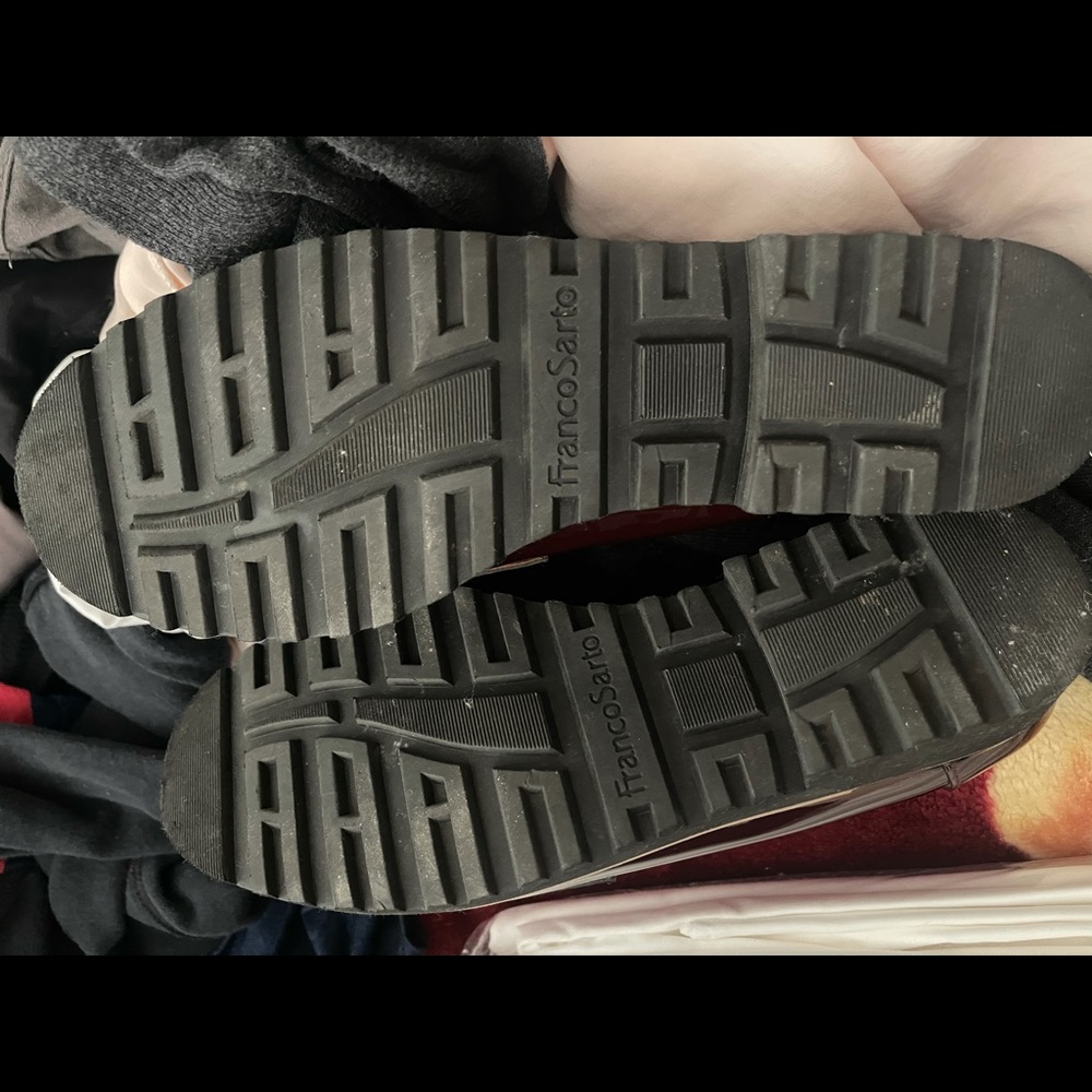 Shoes - Picture 2 of 2